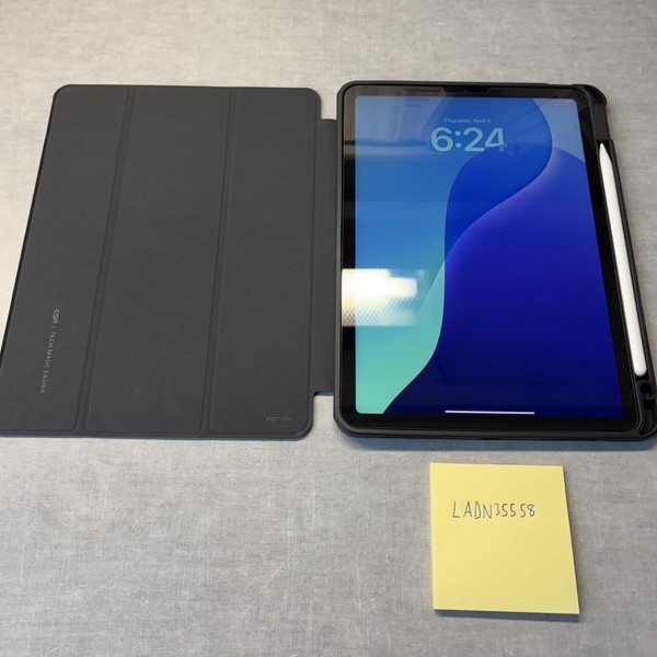 Apple iPad Air 5th Gen - Wi-Fi, 64 GB, Gray, A2588