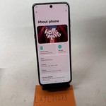 Good Motorola Razr Ultra (2025) - Unlocked, 512 GB, PANTONE Scarab, 16 GB