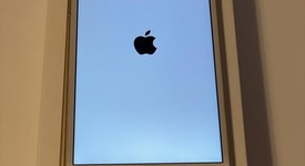 Good
													Apple iPhone 7 - Unlocked, Gold, 32 GB, A1660, photo 4 of 9