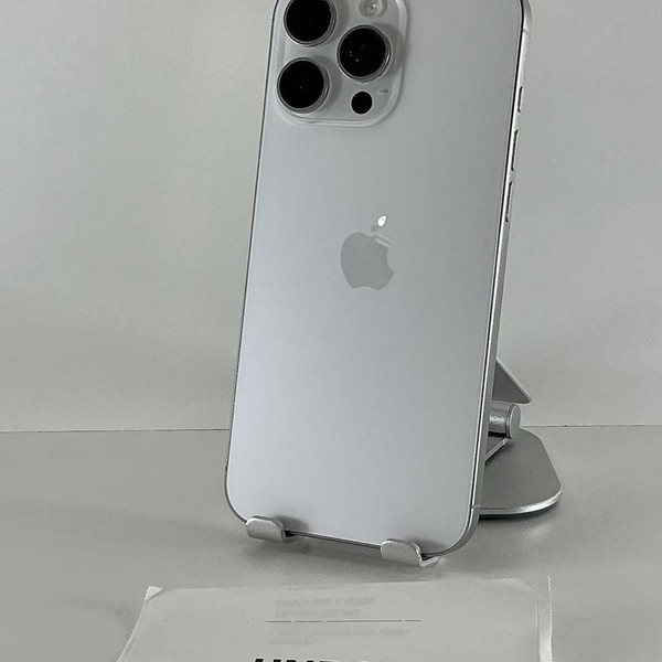 Apple iPhone 16 Pro Max - Unlocked, 256 GB, White, A3084