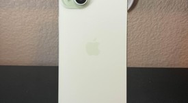 Good
													Apple iPhone 15 Plus - Unlocked, Green, 256 GB, A2847, photo 4 of 4