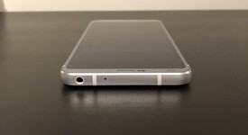 Mint
													LG G6 - T-Mobile, Silver, 32 GB, 4 GB, H872, photo 4 of 6