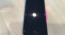 Good
													Apple iPhone 8 - Verizon, Gray, 64 GB, A1863, photo 3 of 5