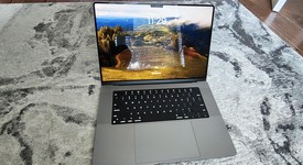Mint
													MacBook Pro 2021 - 16" - Apple M1 Pro 10-core, Gray, 512 GB, 16 GB, photo 4 of 9