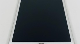 Fair
													Apple iPhone 6S - Verizon, Silver, 32 GB, A1688, photo 4 of 10