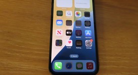 Good
													Apple iPhone 13 - Unlocked, Green, 128 GB, A2482, photo 1 of 4