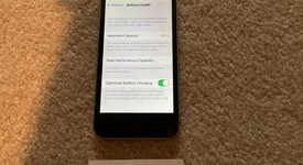 Good
													Apple iPhone SE 1st Gen 2016 - AT&T, Grey, 32 GB, A1662, photo 4 of 5