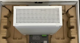 Mint
													Xbox Series S (2020) - White, 512 GB, photo 6 of 6