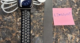 Good
													Apple Watch Series 7 45mm - Unlocked, Starlight, A2477 - Cellular, Aluminum, photo 1 of 6