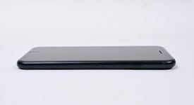 Good
													Apple iPhone SE 3rd Gen 2022 - Unlocked, Midnight, 64 GB, A2595, photo 5 of 8