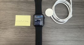 Good
													Apple Watch Series 9 45mm - Unlocked, Midnight, A2984 - Cellular, Aluminum, photo 5 of 5