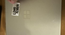 Good
													Microsoft Surface Laptop 2 - I5, Platinum, 256 GB, 8 GB, photo 2 of 6