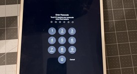 Good
													Apple iPad Air 3rd Gen - Wi-Fi, Gold, 64 GB, photo 2 of 7