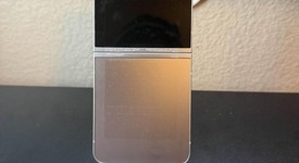 Good
													Samsung Galaxy Z Flip6 - T-Mobile, Silver, 256 GB, 12 GB, SM-F741U, photo 4 of 4