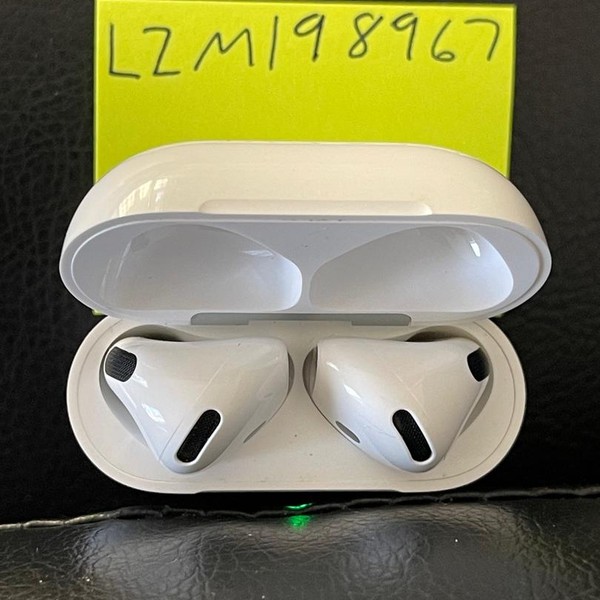 Apple AirPods 4th Gen - Standard