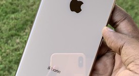 Good
													Apple iPhone Xs Max - Unlocked, Gold, 256 GB, A1921, photo 1 of 19