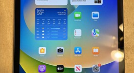 Fair
													Apple iPad 9th Gen - Unlocked, Gray, 64 GB, A2603, photo 1 of 8