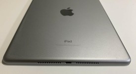 Mint
													Apple iPad 5th Gen - Wi-Fi, Gray, 32 GB, A1822, photo 1 of 4