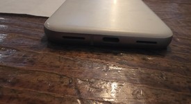 Good
													Google Pixel 8a - Unlocked, Porcelain, 128 GB, 8 GB, GKV4X, Sub-6 5G, photo 3 of 6