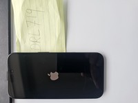 Apple iPhone 16