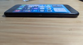 Fair
													Apple iPhone SE 3rd Gen 2022 - Unlocked, Midnight, 64 GB, A2595, photo 4 of 15