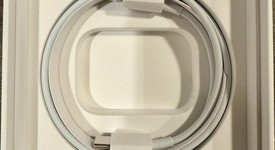 Used
													Apple AirPods Pro 2 - Lightning, photo 4 of 7