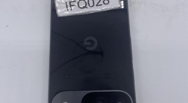 Good
													Google Pixel 9 - T-Mobile, Obsidian, 128 GB, 12 GB, G2YBB, photo 3 of 9