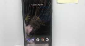 Fair
													Google Pixel 2 XL - Verizon, Black, 64 GB, Verizon Edition, photo 2 of 10