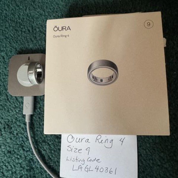 Oura Ring Gen 4 - Brushed Silver, Size 9