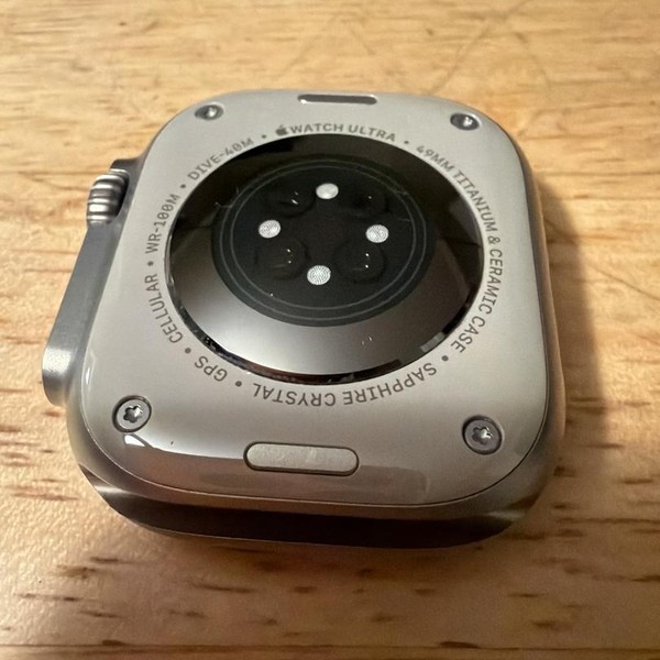 Apple Watch Ultra 3 49mm - Unlocked, Natural, A3281