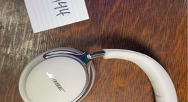 Used
													Bose QuietComfort Ultra Headphones (2nd Gen) - Driftwood Sand, photo 4 of 6