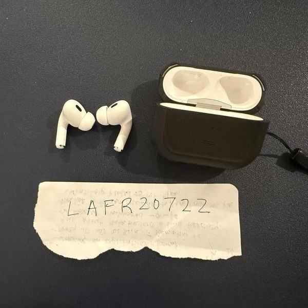 Apple AirPods Pro 2 - USB-C