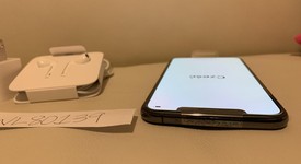 Mint
													Apple iPhone Xs Max - Unlocked, Gray, 256 GB, A1921, photo 4 of 8