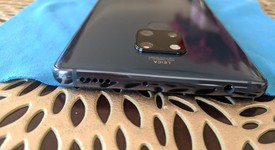 Good
													Huawei Mate 20 X - Unlocked Non-US, Blue, 128 GB, 6 GB, Standard, photo 4 of 9