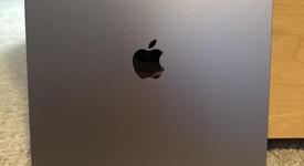 Mint
													Apple iPad Pro 12.9" 6th Gen 2022 - Wi-Fi, Gray, 128 GB, photo 2 of 7