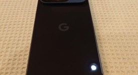 Mint
													Google Pixel 9 - US Mobile, Obsidian, 128 GB, 12 GB, G2YBB, photo 5 of 9