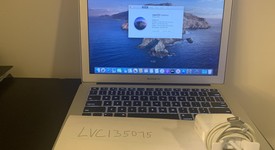 Good
													MacBook Air 2017 - 13" - I5, Silver, 128 GB, 8 GB, photo 1 of 8