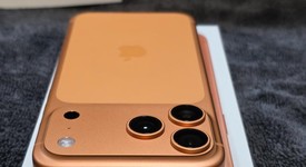 Mint
													Apple iPhone 17 Pro Max - Unlocked, Cosmic Orange, 256 GB, A3257, photo 5 of 7