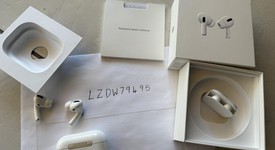 Used
													Apple AirPods Pro - MagSafe Case, photo 4 of 5