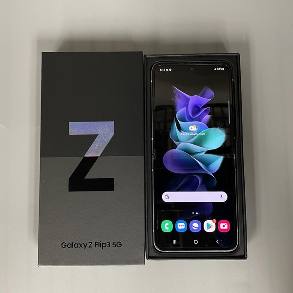 Samsung Galaxy Z Flip3 5G - Unlocked, Lavender, 128 GB, 8 GB, SM-F711U1
