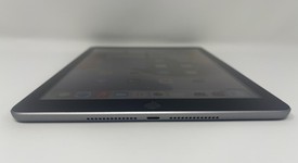 Good
													Apple iPad 6th Gen - Wi-Fi, Gray, 32 GB, A1893, photo 3 of 6