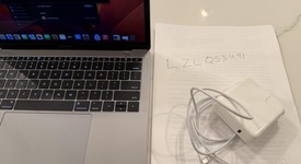 Good
													MacBook Pro 2017 (No Touch Bar) - 13" - I5, Gray, 128 GB, 8 GB, photo 3 of 8