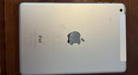 Good
													Apple iPad Mini - Verizon, White, 16 GB, photo 1 of 6