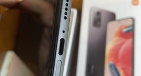 Mint
													Xiaomi Redmi Note 12 Pro - Unlocked Non-US, Black, 256 GB, 8 GB, photo 5 of 7