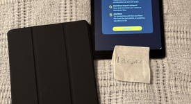 Good
													Apple iPad 9th Gen - Wi-Fi, Gray, 64 GB, A2602, photo 1 of 7