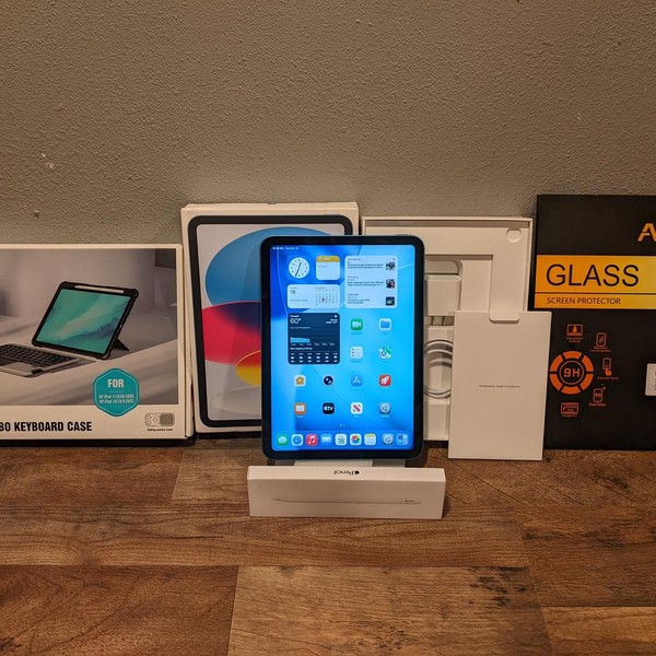 Apple iPad 11th Gen - Wi-Fi, 128 GB, Blue, A3354