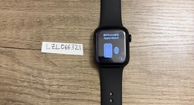 Fair
													Apple Watch Series 7 41mm - Midnight, A2473 - GPS, Aluminum, photo 1 of 9