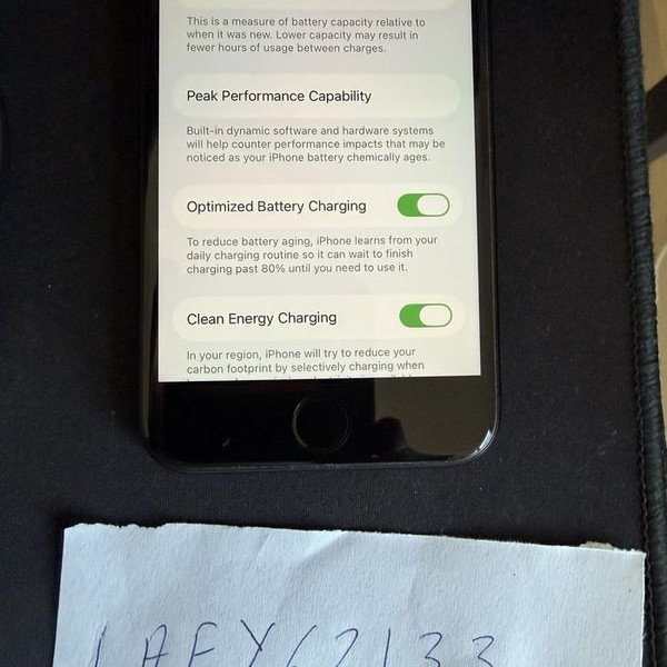 Apple iPhone SE 2nd Gen 2020 - Unlocked, 64 GB, Black, A2275