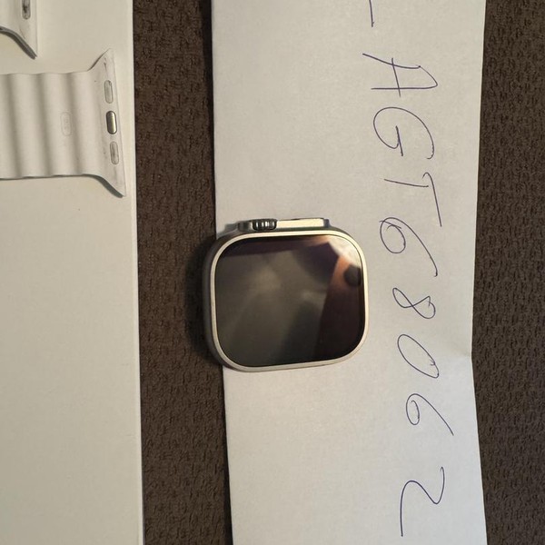 Apple Watch Ultra 3 49mm - Unlocked, Natural, A3281