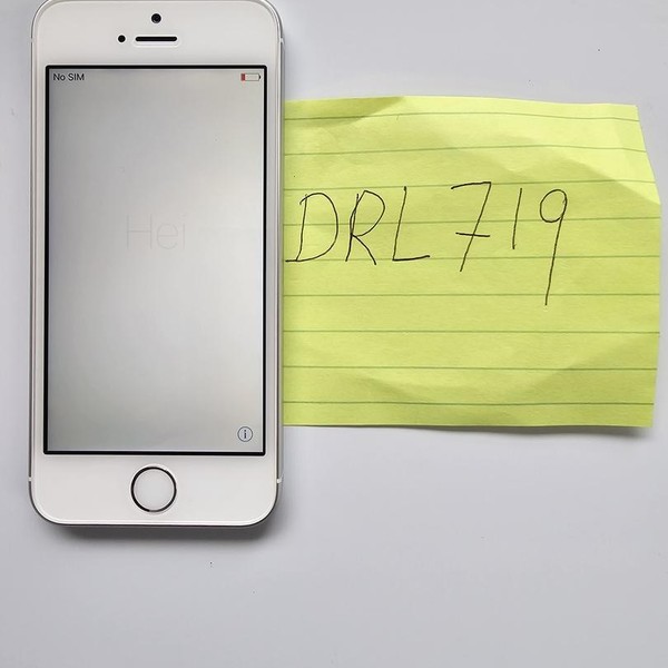 Apple iPhone SE 1st Gen 2016 - Unlocked, 16 GB, Silver, A1662